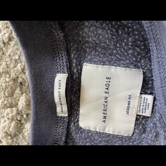 American eagle crewneck - Picture 2 of 2